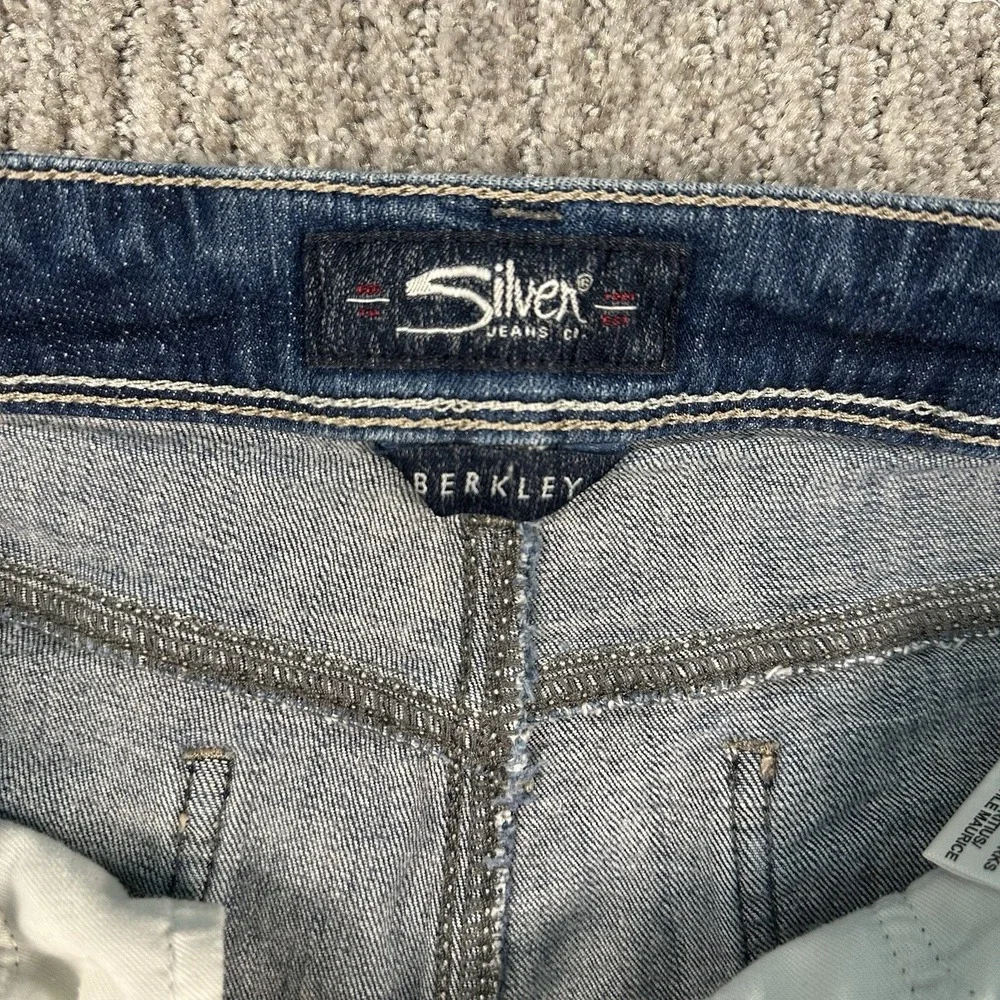 Silver‎ Jeans Co. Berkley Short Women's Denim Cut Off Y2K Shorts Size 28/4